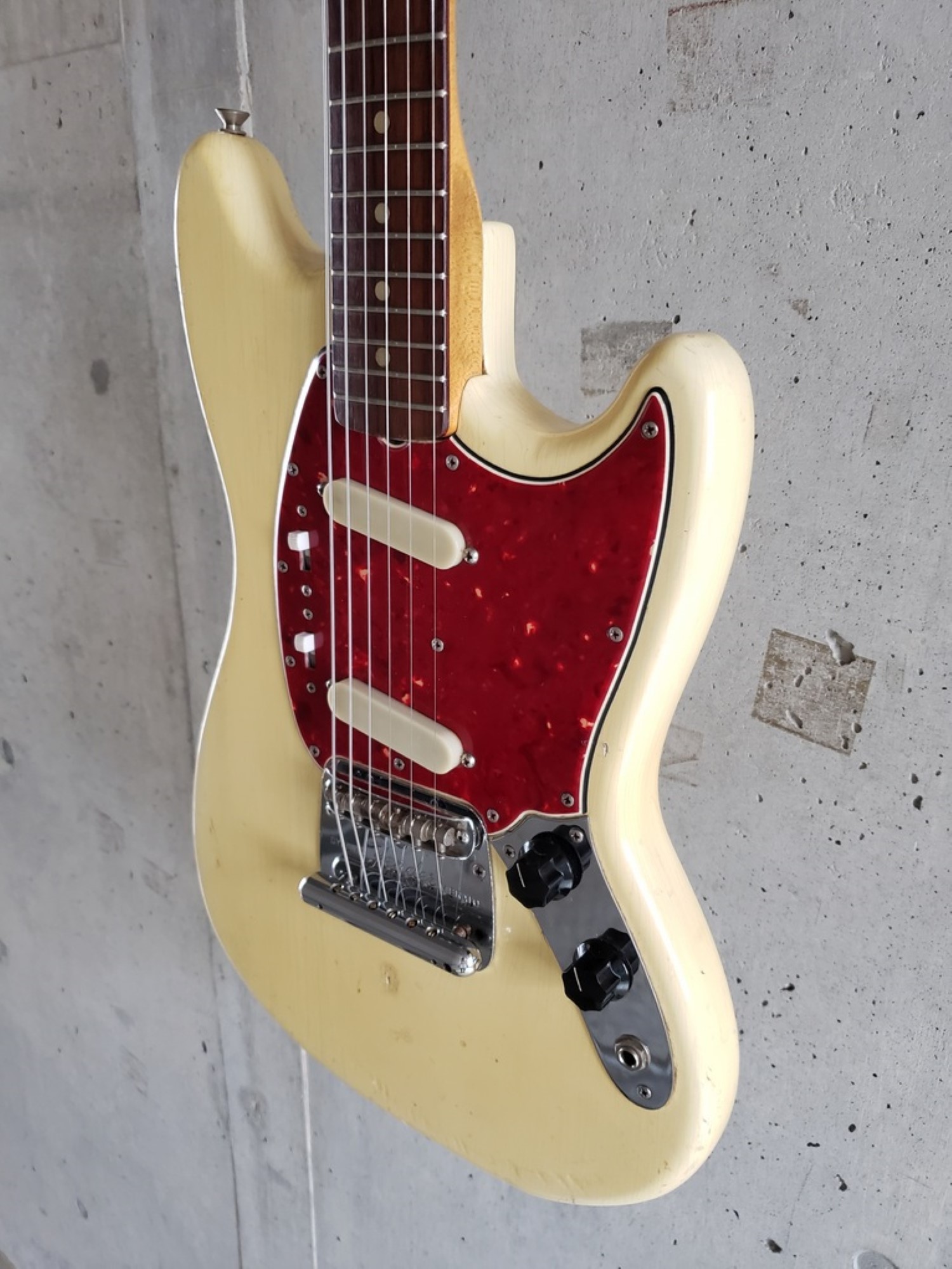 ヤマハパルス米子楽器社オンラインストア / Fender Mustang 1965年製